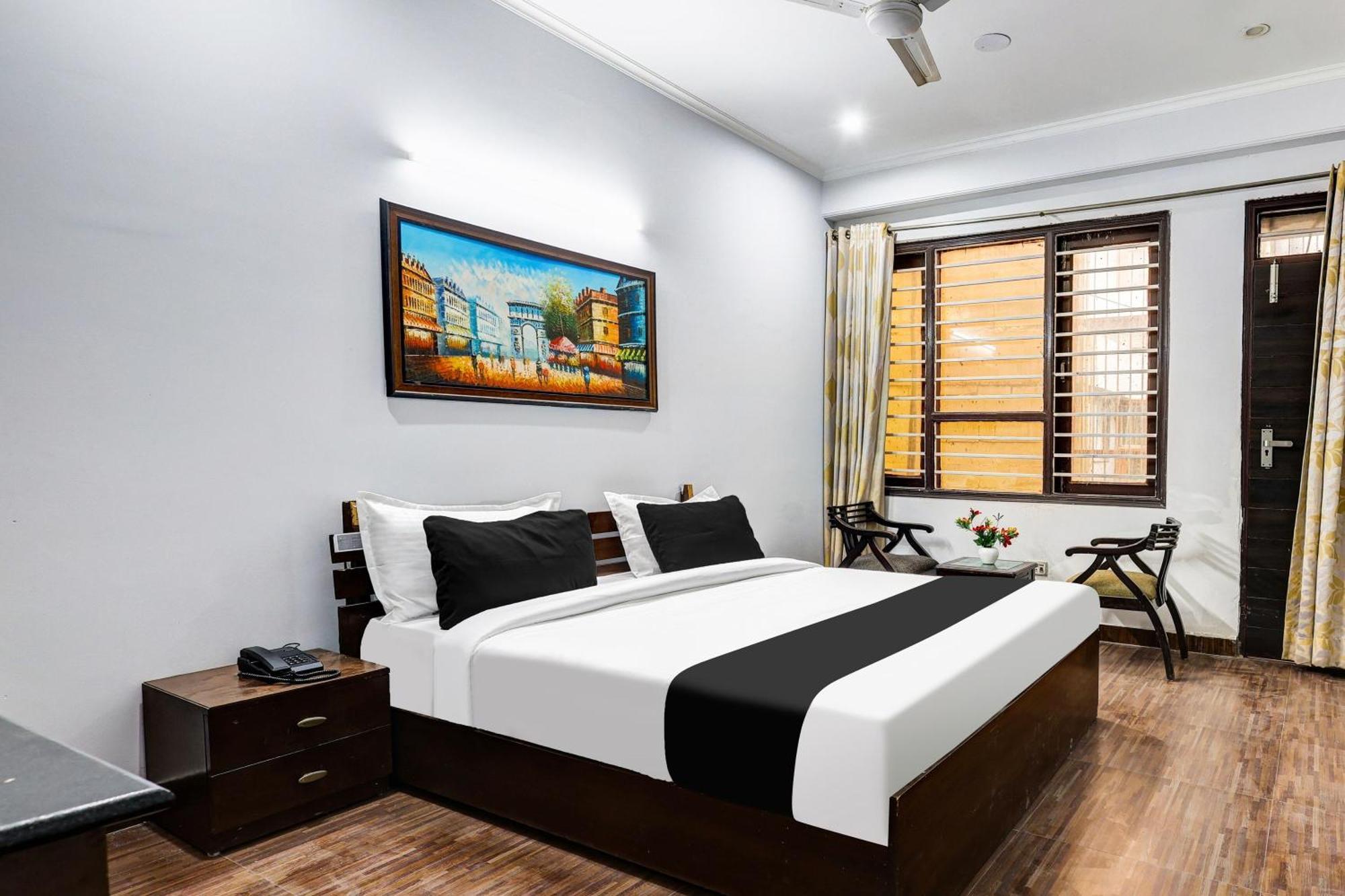 فندق Super Townhouse Sector 38 Gurgaon Near Medanta المظهر الخارجي الصورة