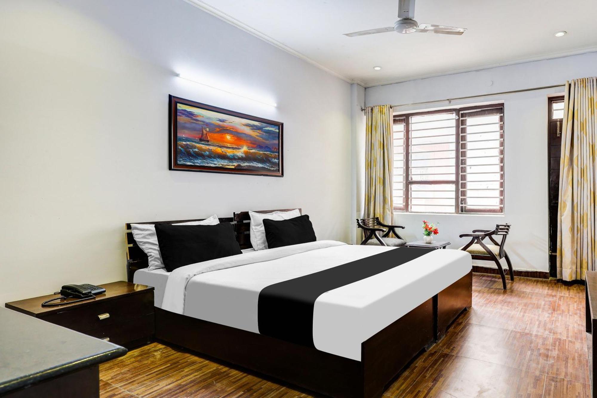 فندق Super Townhouse Sector 38 Gurgaon Near Medanta المظهر الخارجي الصورة
